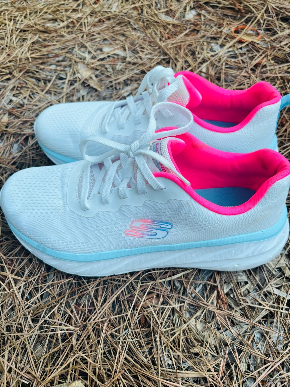Skechers White Athletic Sneakers with Hot Pink and Light Blue Accents size 10 - Picture 3 of 11